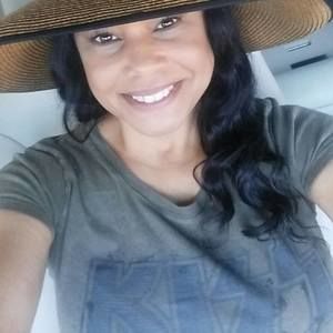 Meet your Posher, Sandra